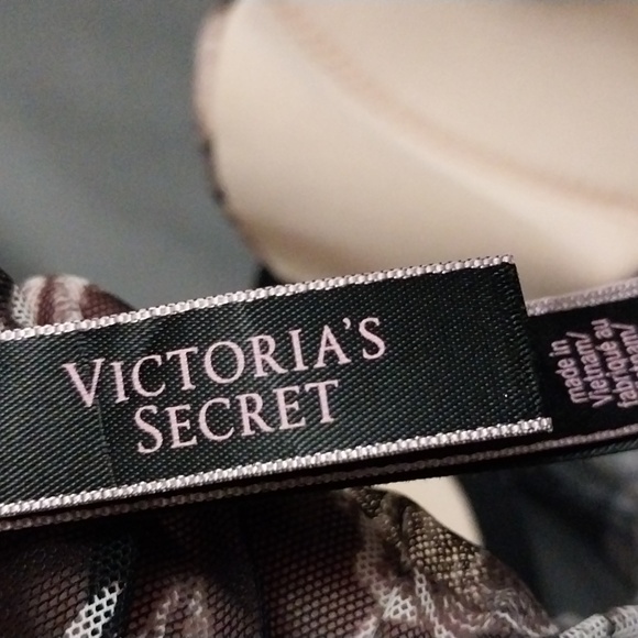 Viictoria's Secret corset - Picture 12 of 14